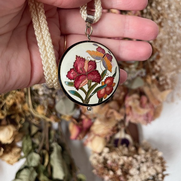 Vintage Cloisonne Necklace on Woven Chain - Picture 2 of 3